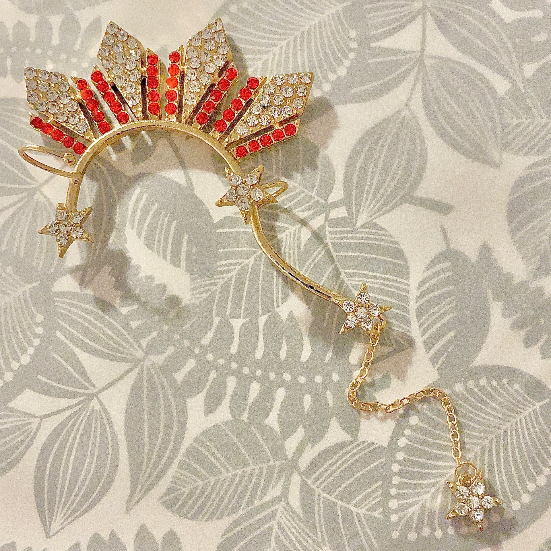 Three stars and deals the sun ear cuff